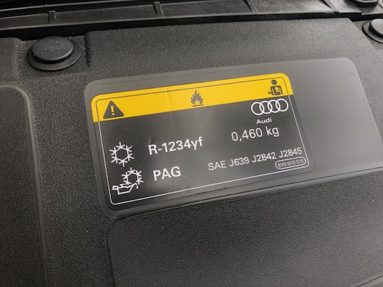 Audi S3 refrigerant label