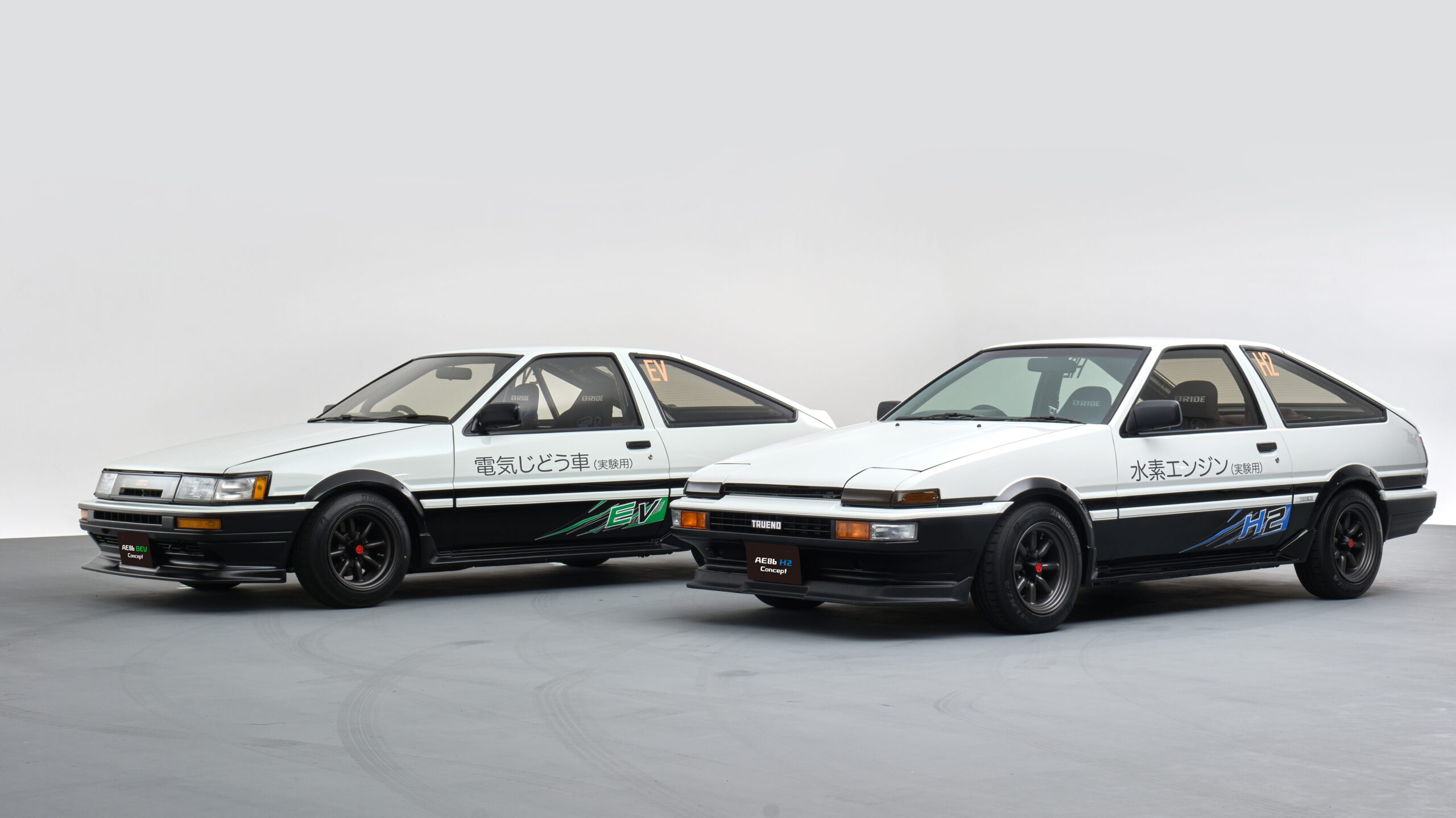 Toyota AE86 BEV (left) and H2 concepts