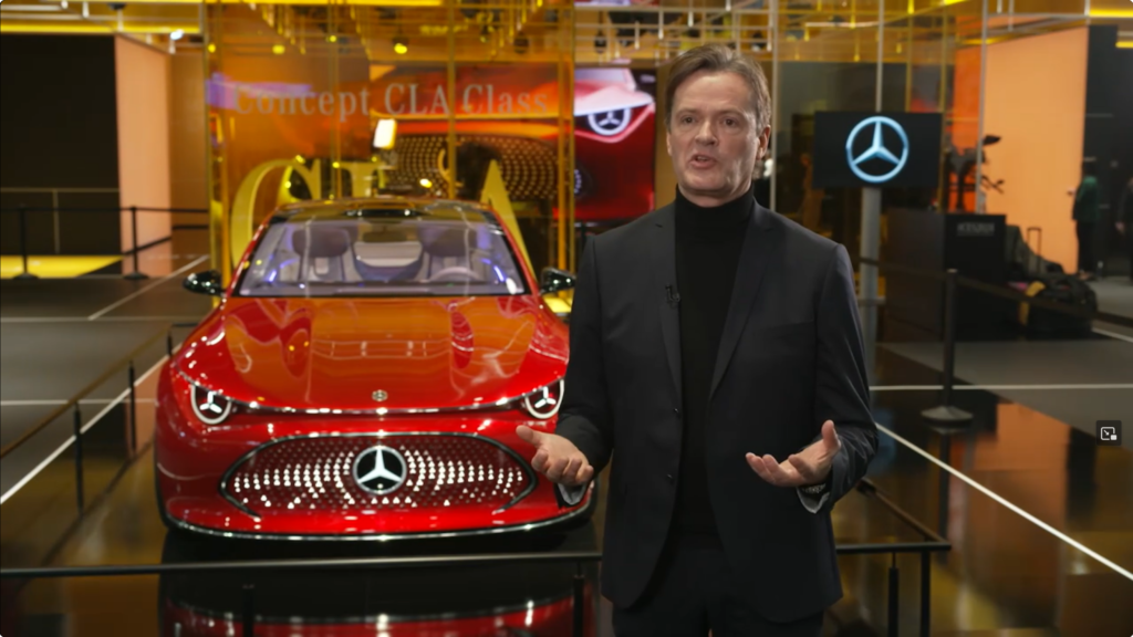 Mercedes-Benz CTO Markus Schäfer with the CLA concept